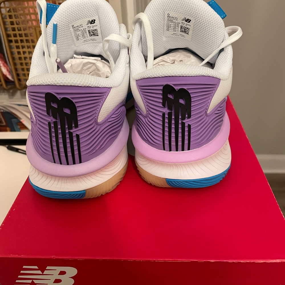 New In Box Men’s New Balance Hesi Low Unity of Sport - Picture 4 of 7